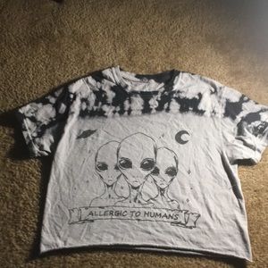 Black and gray crop top